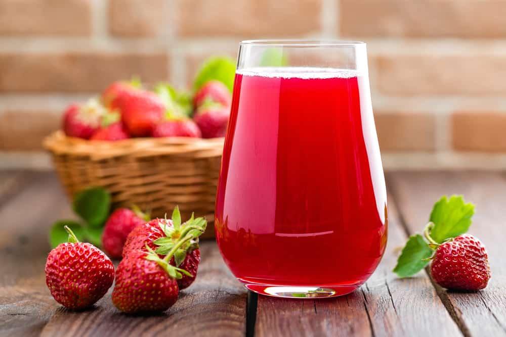 Mách mẹ cách làm siro dâu tây ngon ngất ngây siêu đơn giản