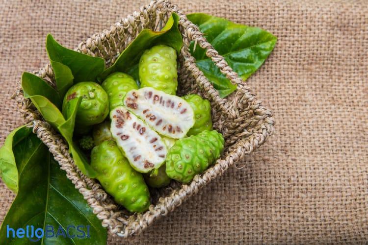 7 công dụng của trái nhàu giúp cải thiện sức khỏe toàn diện