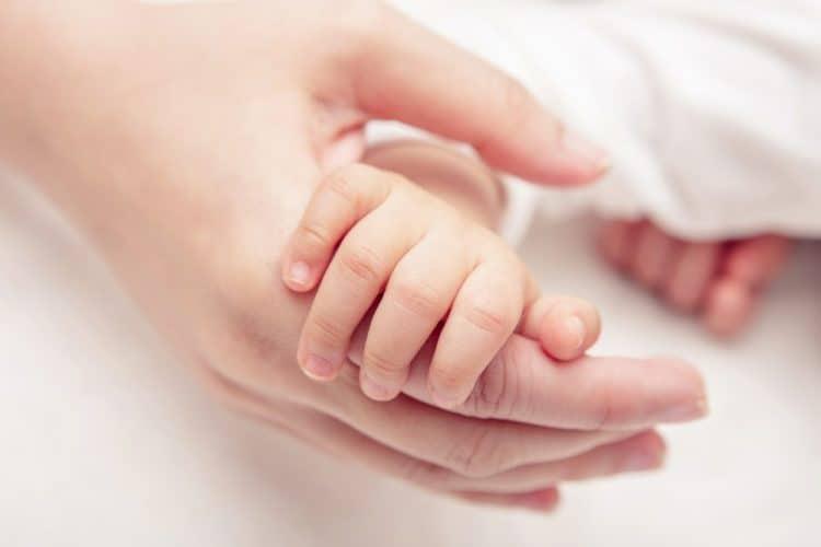 5 cách chăm sóc da nhạy cảm khỏi hóa chất độc hại trong gia đình