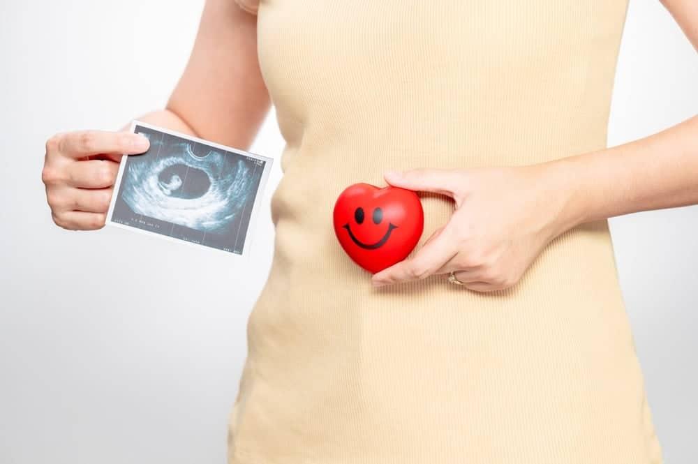 Siêu âm thai 12 tuần biết được thông tin gì? Vì sao mẹ cần thực hiện?