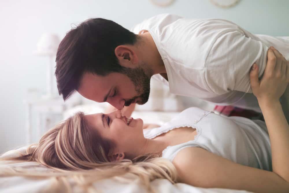 sex-toy-va-benh-lay-qua-duong-tinh-duc-biet-dung-se-an-toan