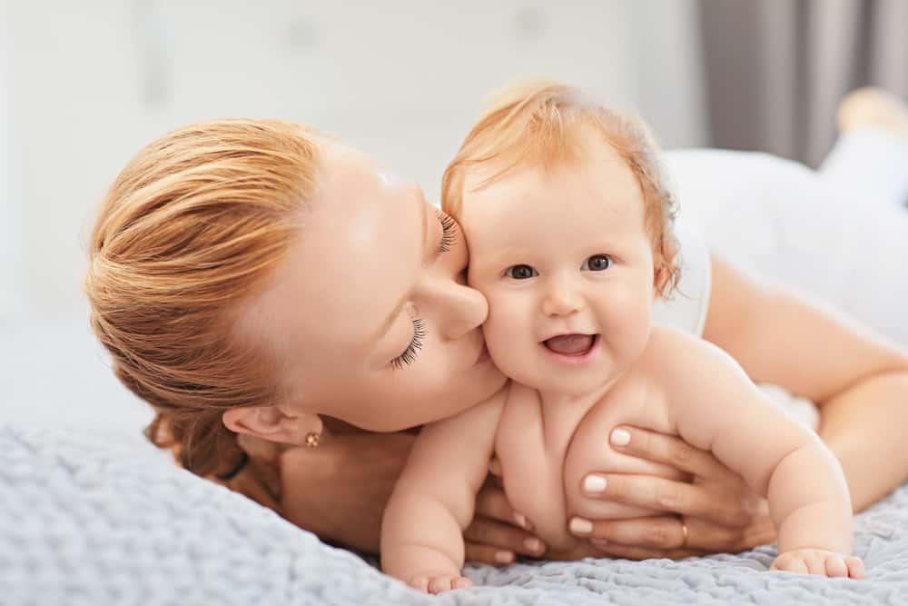 Trẻ bị bọ chét cắn phải làm sao? 10 cách trị bọ chét cắn tại nhà cho bé