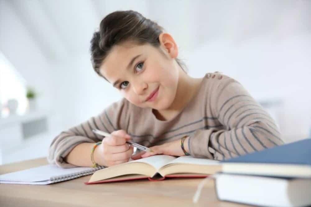 Trẻ 8 tuổi và những cột mốc phát triển quan trọng