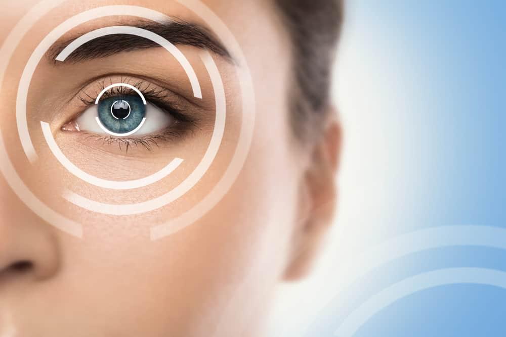 nen-va-khong-nen-sau-khi-mo-mat-can-thi-lasik