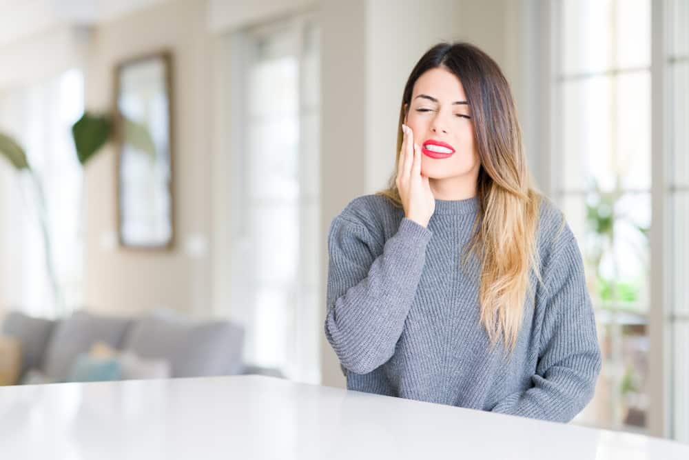 Tại sao lại đau sau khi trám răng? Cách "đánh bay" cơn đau hiệu quả nhất!