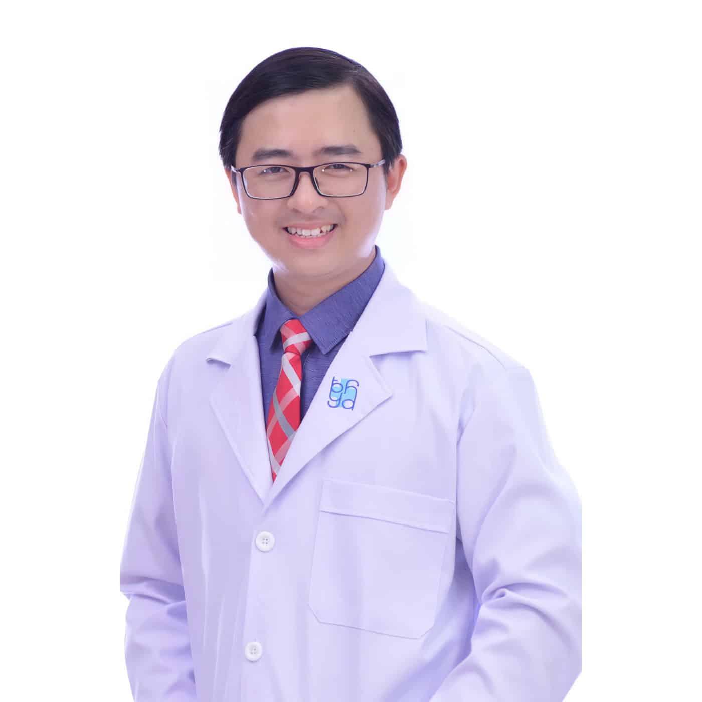 Bác sĩ CKI Lê Hoàng Bảo