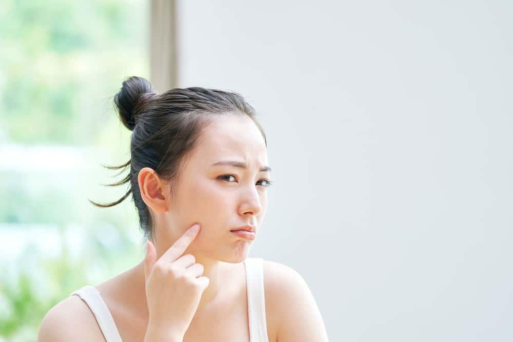 10 thói quen thường gặp vô tình khiến da xấu đi