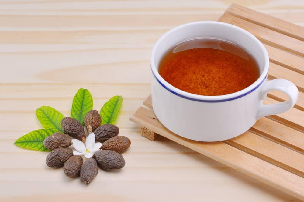 Hạt đười ươi có những công dụng gì ngoài thanh nhiệt cơ thể?