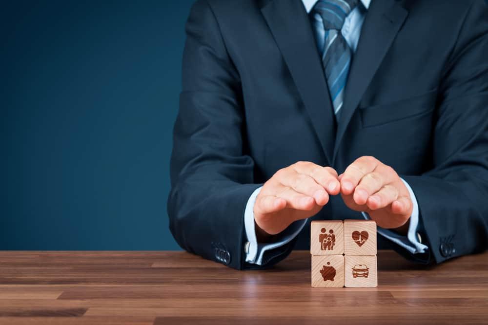 Bảo hiểm trọn đời là gì? 5 quyền lợi và 3 lưu ý không nên bỏ qua