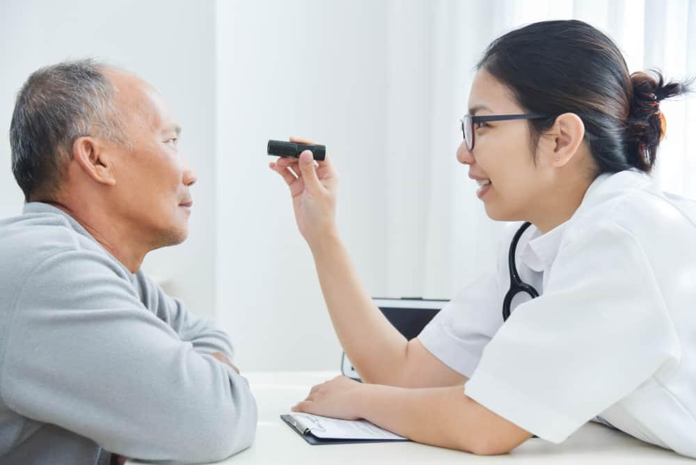 Những câu hỏi thường gặp về bệnh glaucoma (cườm nước)