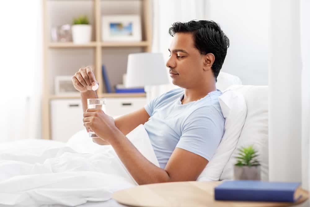 Bị tiêu chảy nên uống thuốc gì? 5 nhóm thuốc trị tiêu chảy hiệu quả!