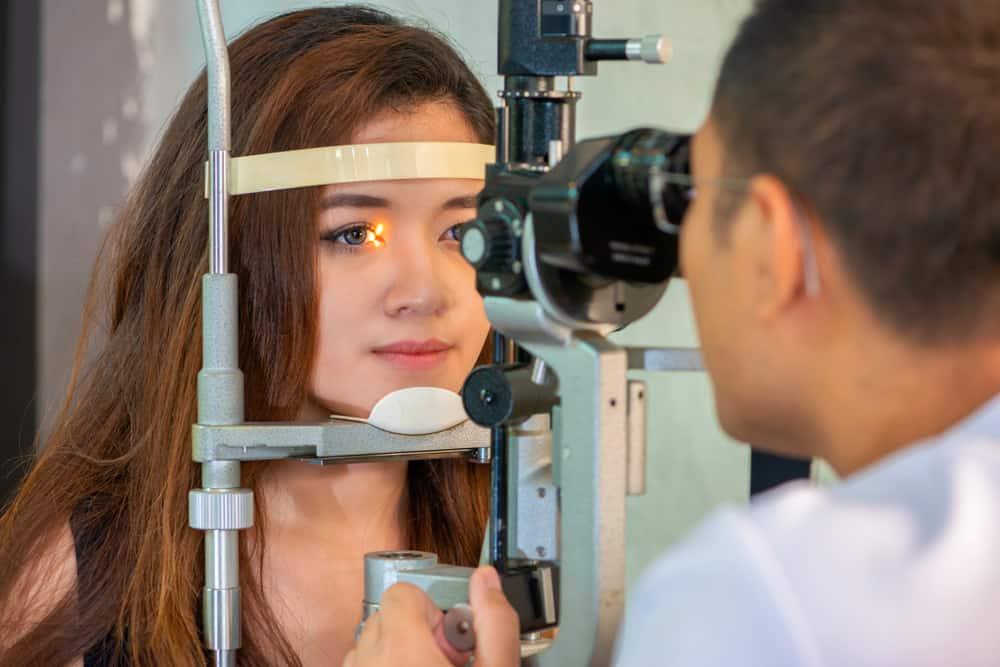 8 câu hỏi thường gặp về khám mắt định kỳ