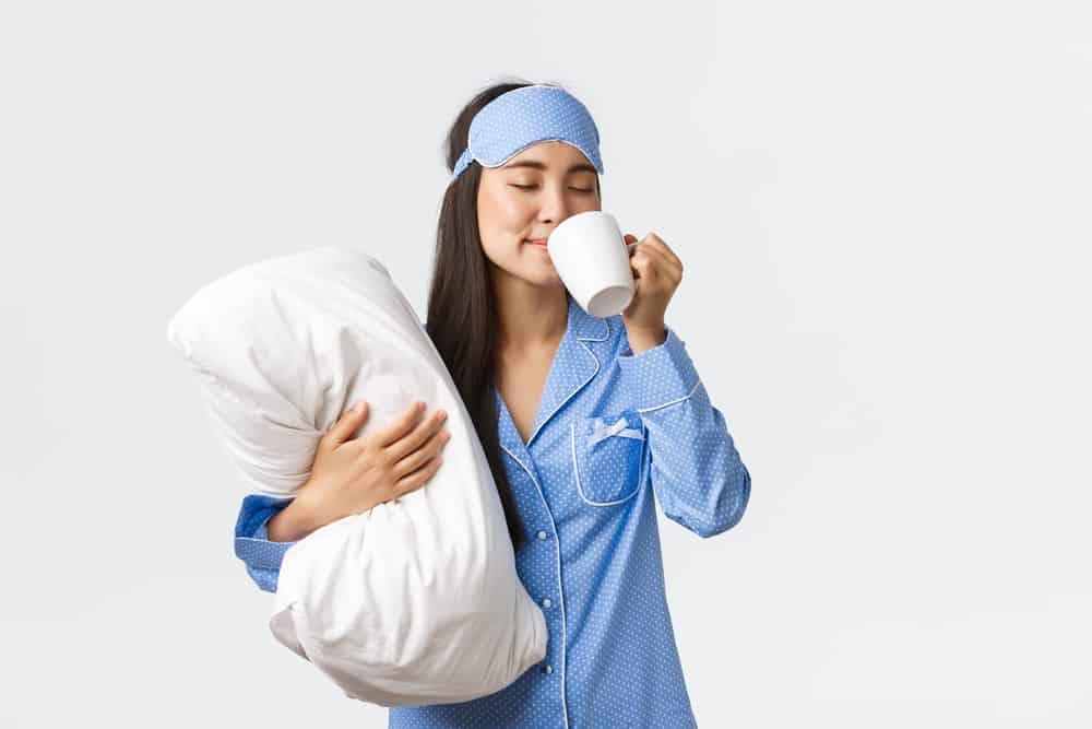 Uống gì cho dễ ngủ? Thử ngay 9 loại đồ uống giúp bạn ngủ ngon