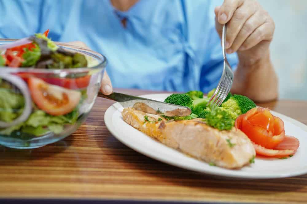 Chế độ ăn lành mạnh để bạn vẫn sống vui khỏe cùng đái tháo đường