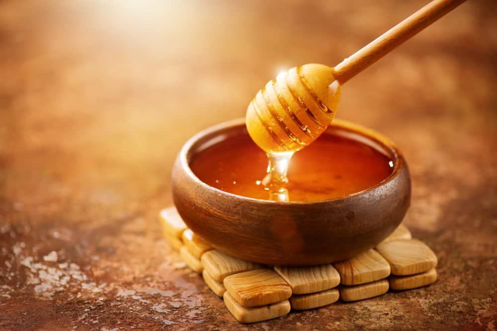 Bật mí 6 cách chữa viêm họng hạt bằng mật ong đơn giản tại nhà