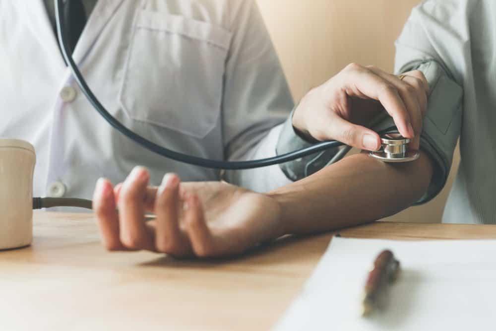 Nhận biết sớm triệu chứng rối loạn lipid máu từ bên ngoài lẫn bên trong