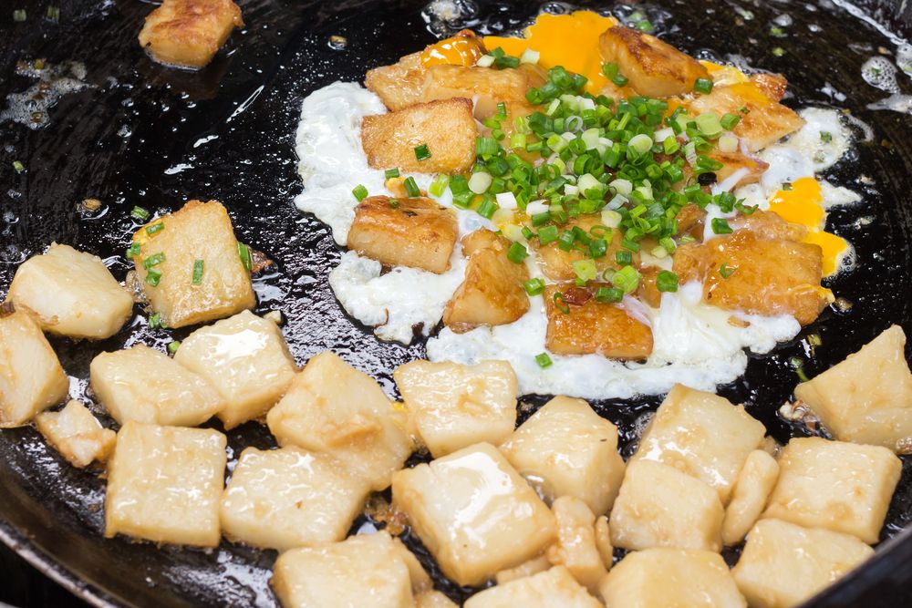 2 cách làm bột chiên nóng giòn, hấp dẫn tại nhà