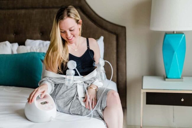 Tổng hợp 7 áo hút sữa rảnh tay cho mẹ bỉm bận rộn