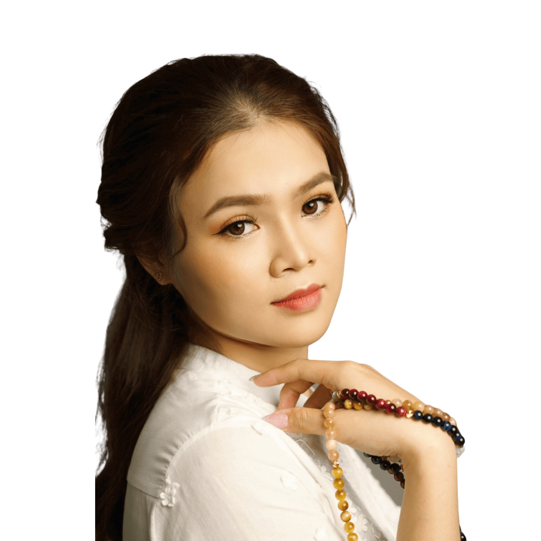 Thạc sĩ Yoga Nguyễn Thị Khánh Vân (Anna Nguyễn)