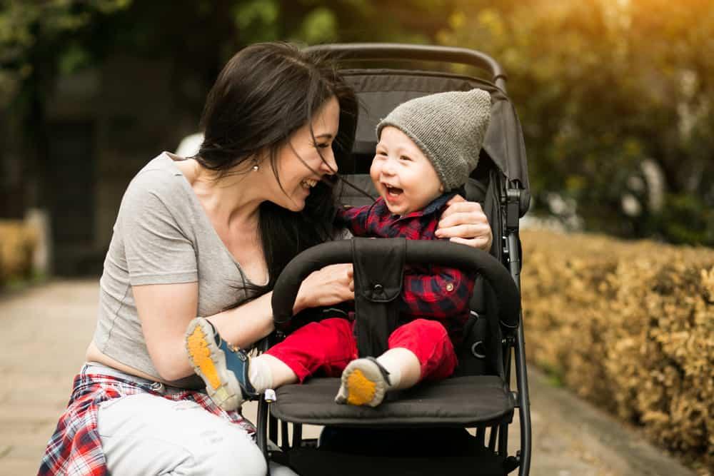 Tìm hiểu 7 xe đẩy đa năng cho bé từ 0 tháng trở lên được nhiều mẹ ưa thích