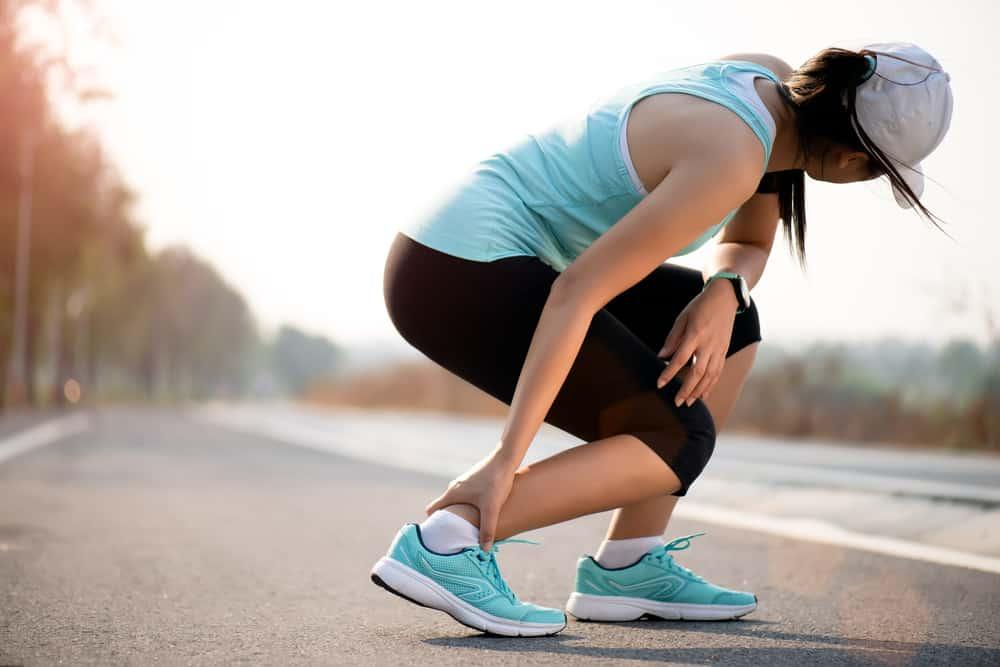 Phân biệt triệu chứng bong gân và sai khớp - Điều trị đúng cách