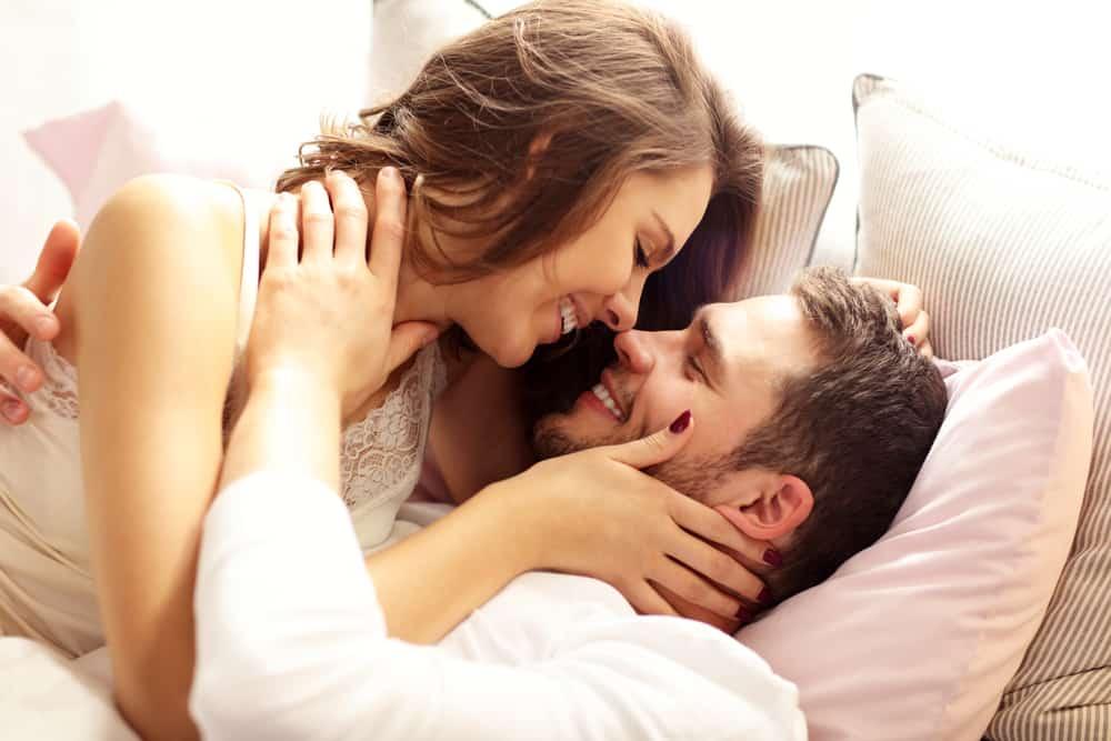 Quan hệ ngày nào dễ có thai: Nắm rõ để sinh con đúng kế hoạch