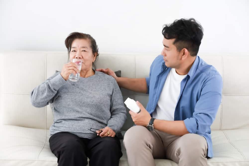 Huyết áp cao bao nhiêu thì phải uống thuốc? Lưu ý khi dùng thuốc điều trị