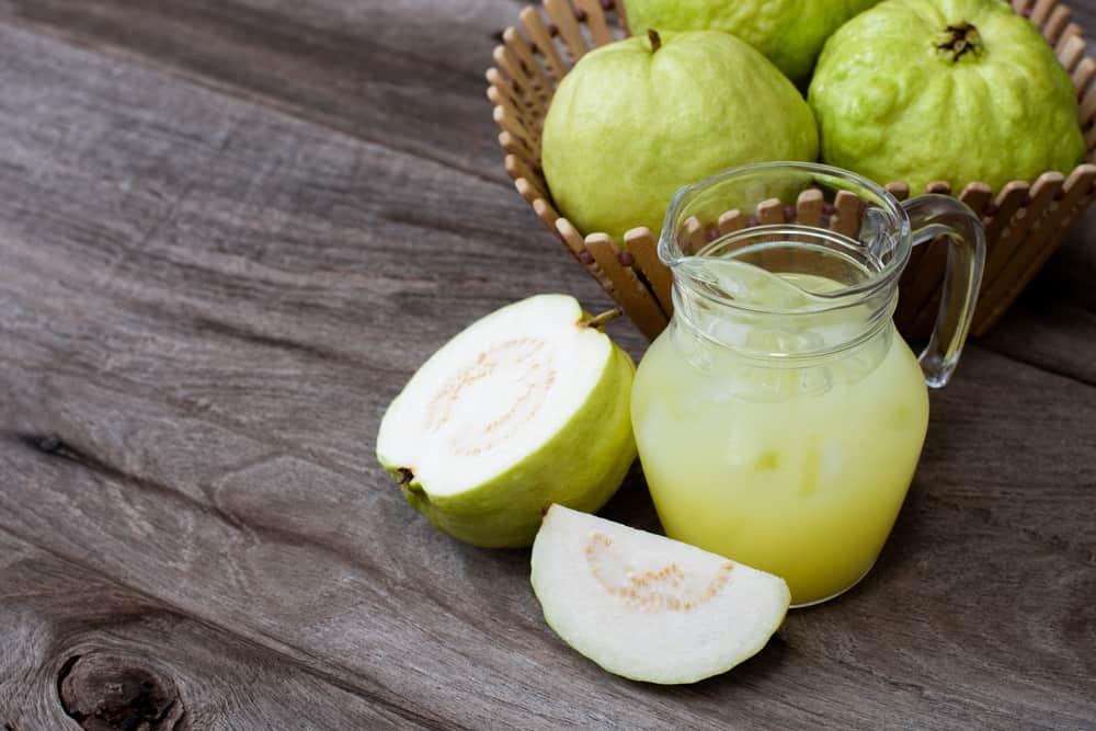 Người bị tiểu đường ăn ổi được không? Ăn ổi có tác dụng gì?