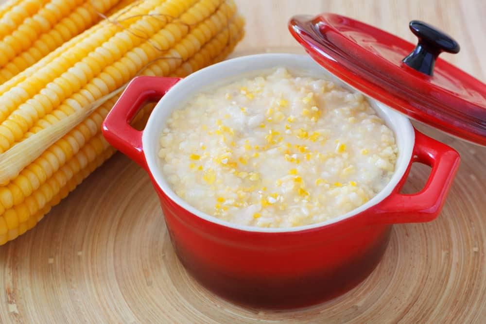 8 cách nấu cháo bắp cho bé ăn dặm giúp bé tăng cân tốt, ngừa táo bón