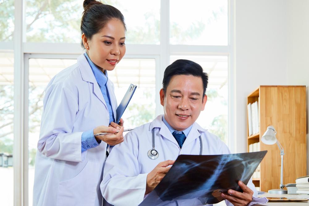 Nguyên nhân tràn dịch màng phổi là do đâu?