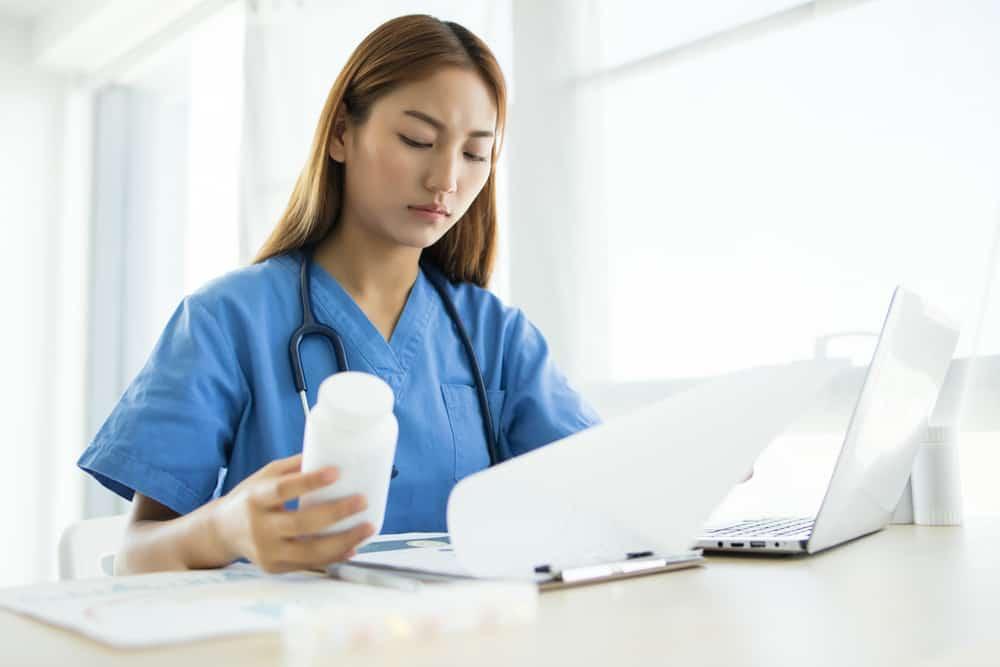 Thuốc tạo máu trong điều trị suy thận và những điều cần biết