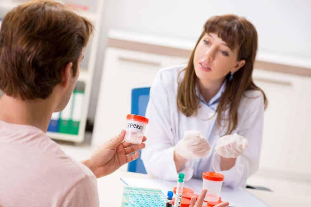 Hỏi đáp Bác sĩ: Tinh trùng hóa lỏng nhanh có sao không?