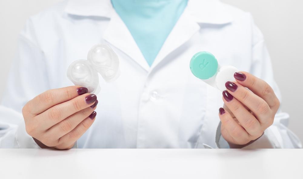 Tìm hiểu về các loại kính áp tròng - Ưu và nhược điểm