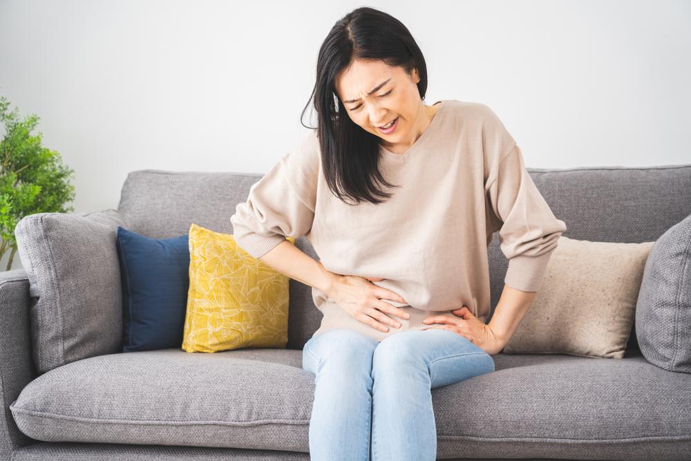 Đau bụng vùng trên rốn: 10 nguyên nhân có thể bạn chưa biết