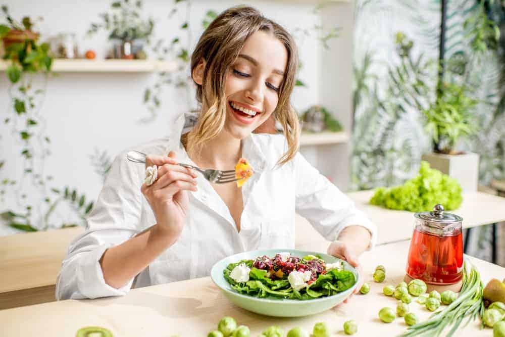 Giải đáp thắc mắc: Sau khi chuyển phôi nên ăn gì để tăng cơ hội thụ thai?