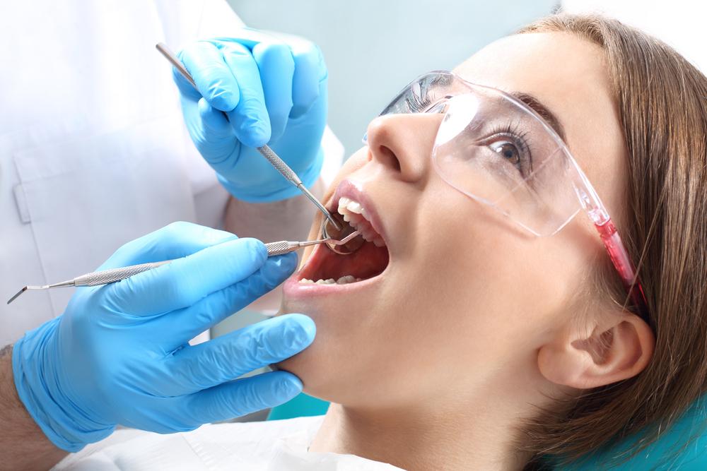 Trám răng thưa để bền và đẹp: Những điều bạn nên biết!