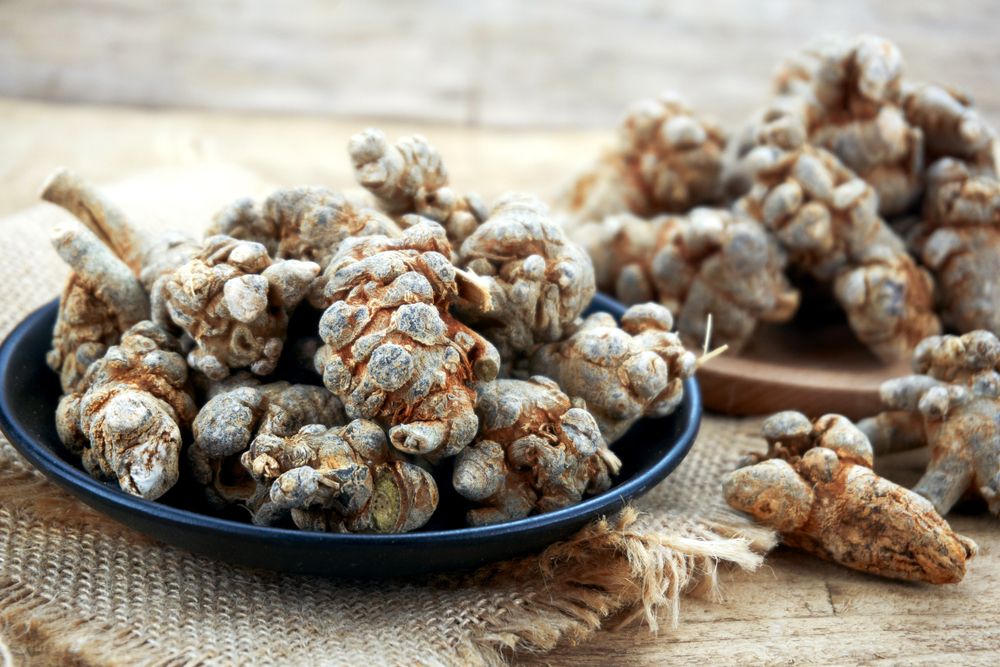 Cách dùng tam thất, tam thất mật ong: Uống lúc nào tốt nhất?