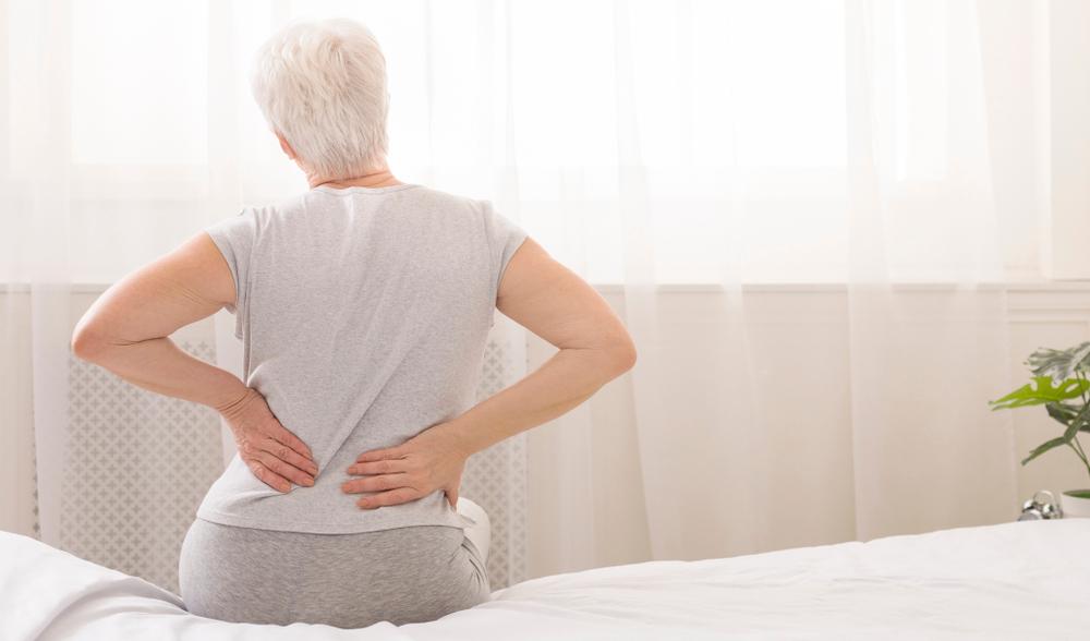 “Giải mã” hiện tượng sáng ngủ dậy bị đau lưng dưới