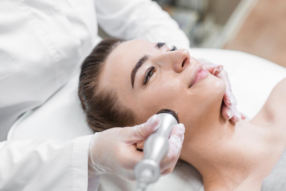 Điện di collagen có tốt không? Có tác dụng gì cho da