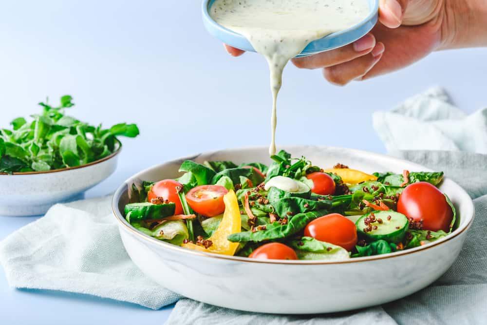 cac-loai-sot-salad-giam-can