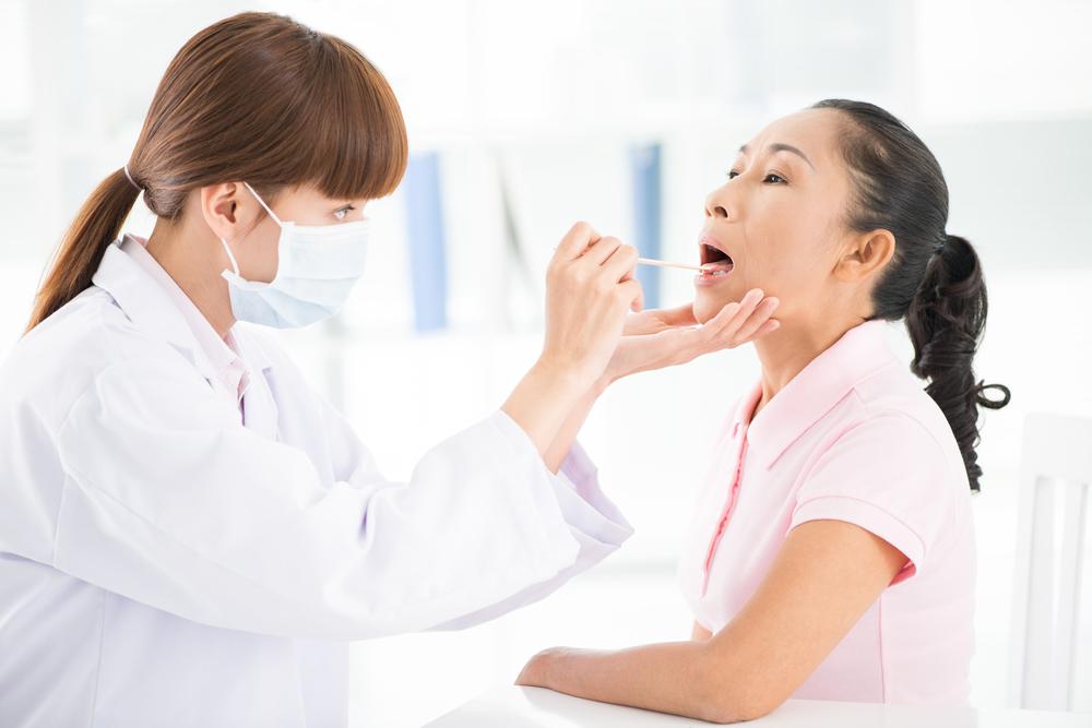 Đau họng: Khi nào cần đi khám?