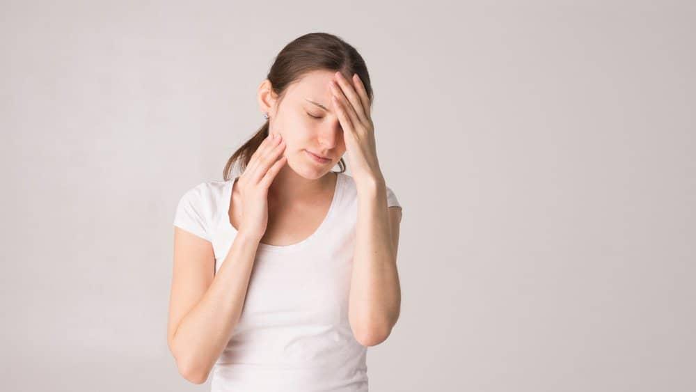 Mọc răng khôn có gây đau đầu không? Nguyên nhân và cách khắc phục