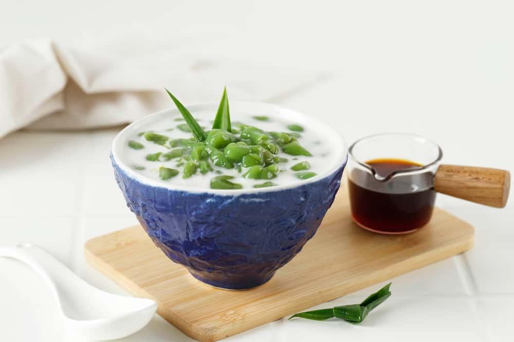 bau-an-nuoc-cot-dua-duoc-khong