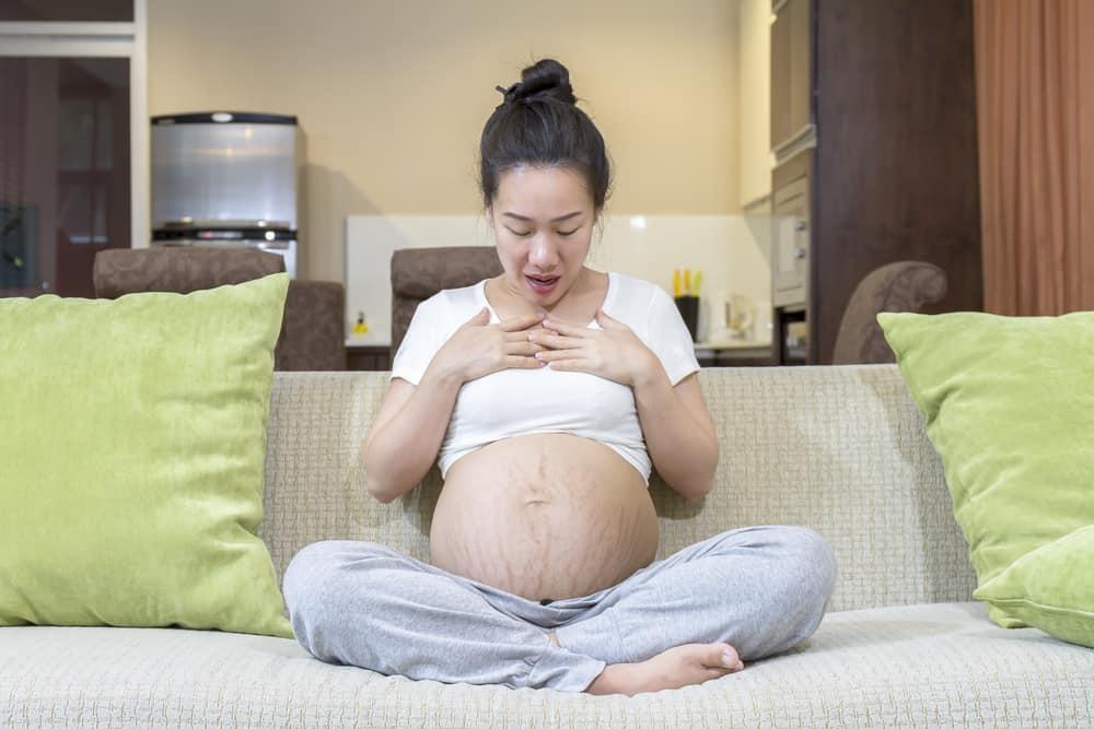 Bà bầu bị rạn da tháng thứ mấy? Làm sao ngăn ngừa rạn da hiệu quả?