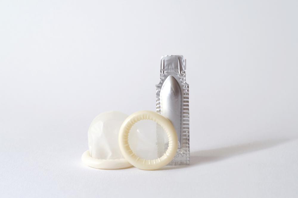 Cách chọn size bao cao su vừa vặn cho cuộc yêu trơn tru