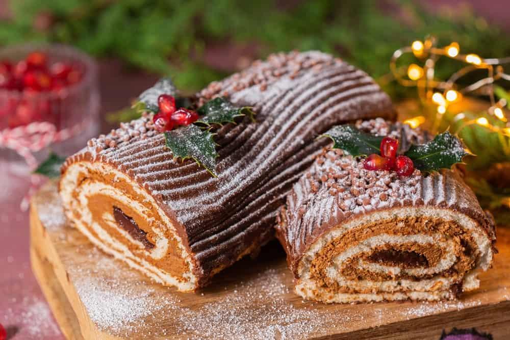 Cách làm bánh khúc cây Giáng sinh - Buche de Noel đẹp mắt, đơn giản