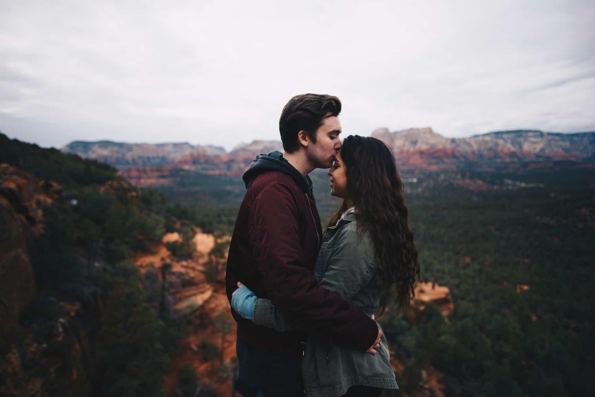 Green flag là gì? 7 Dấu hiệu cho thấy bạn tìm được "true love"