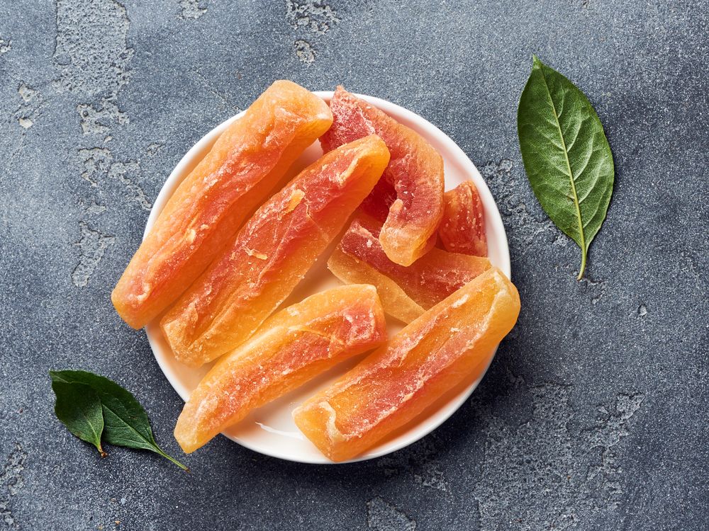 Cách làm mứt đu đủ chín dẻo thơm ngon tô điểm khay mứt ngày Tết