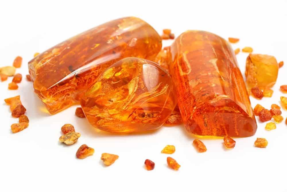 Hổ phách có tác dụng gì với sức khỏe?