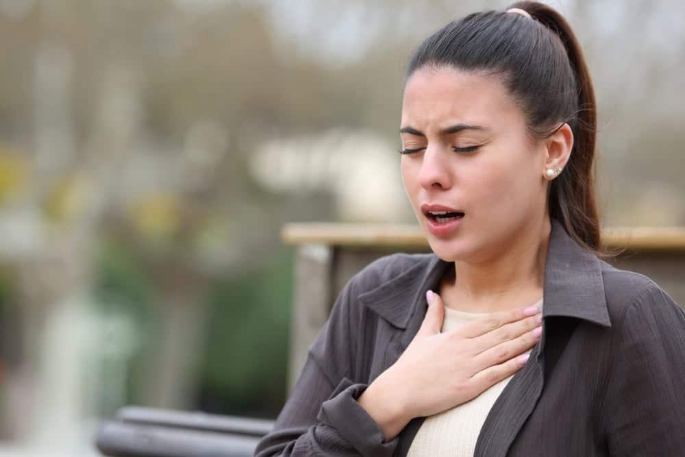 Thở dốc là gì và có nguy hiểm không?